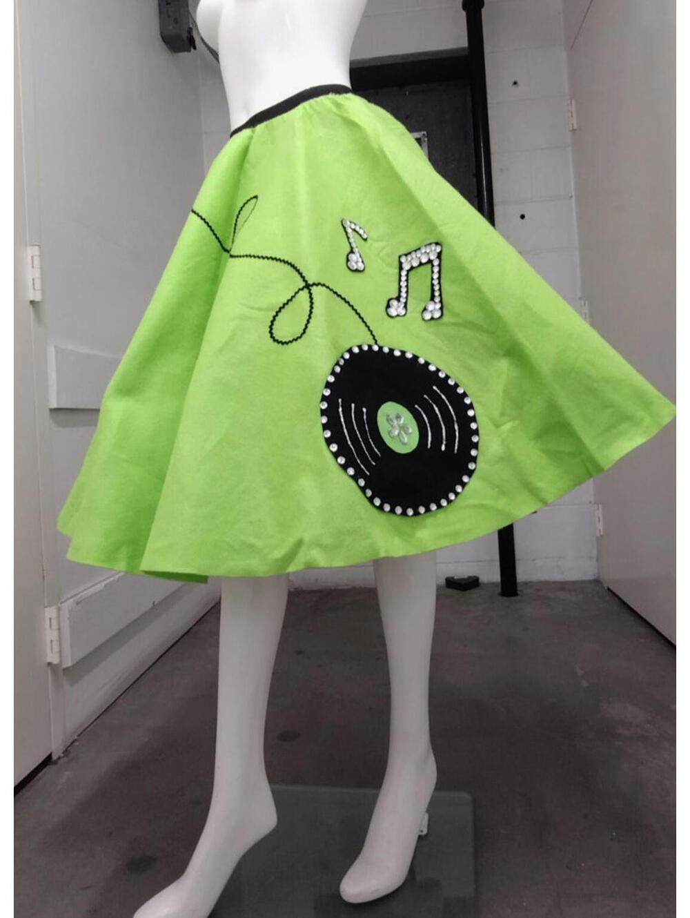 Rockabilly Cosplay Green Neon Full Circle SKirt Size 25 in xs Bejeweled RECORD